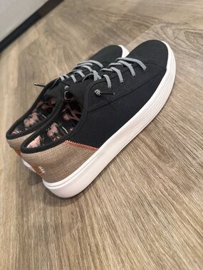 Hey Dude Black and Tan Low-Top Sneakers